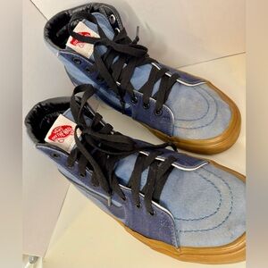 Vans Skate Shoe Label Detail in Red, White, Black